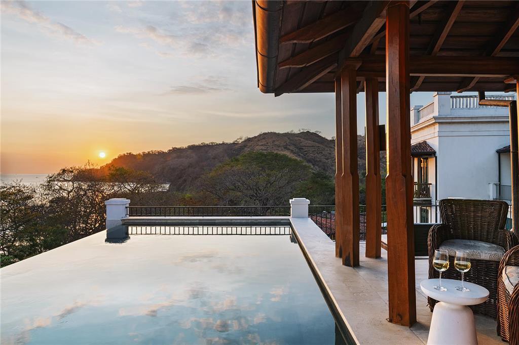 Santarena Hotel At Las Catalinas 设施 照片